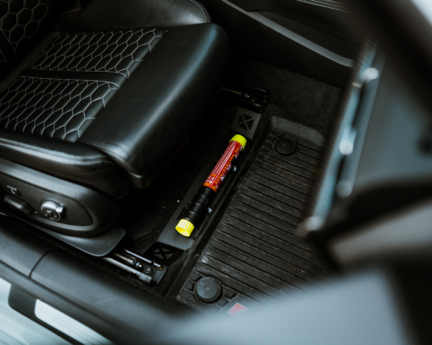 TGK Motorsport Fire Extinguisher Kit - Audi B9/9.5 A4/S4/RS4/A5/S5/RS5