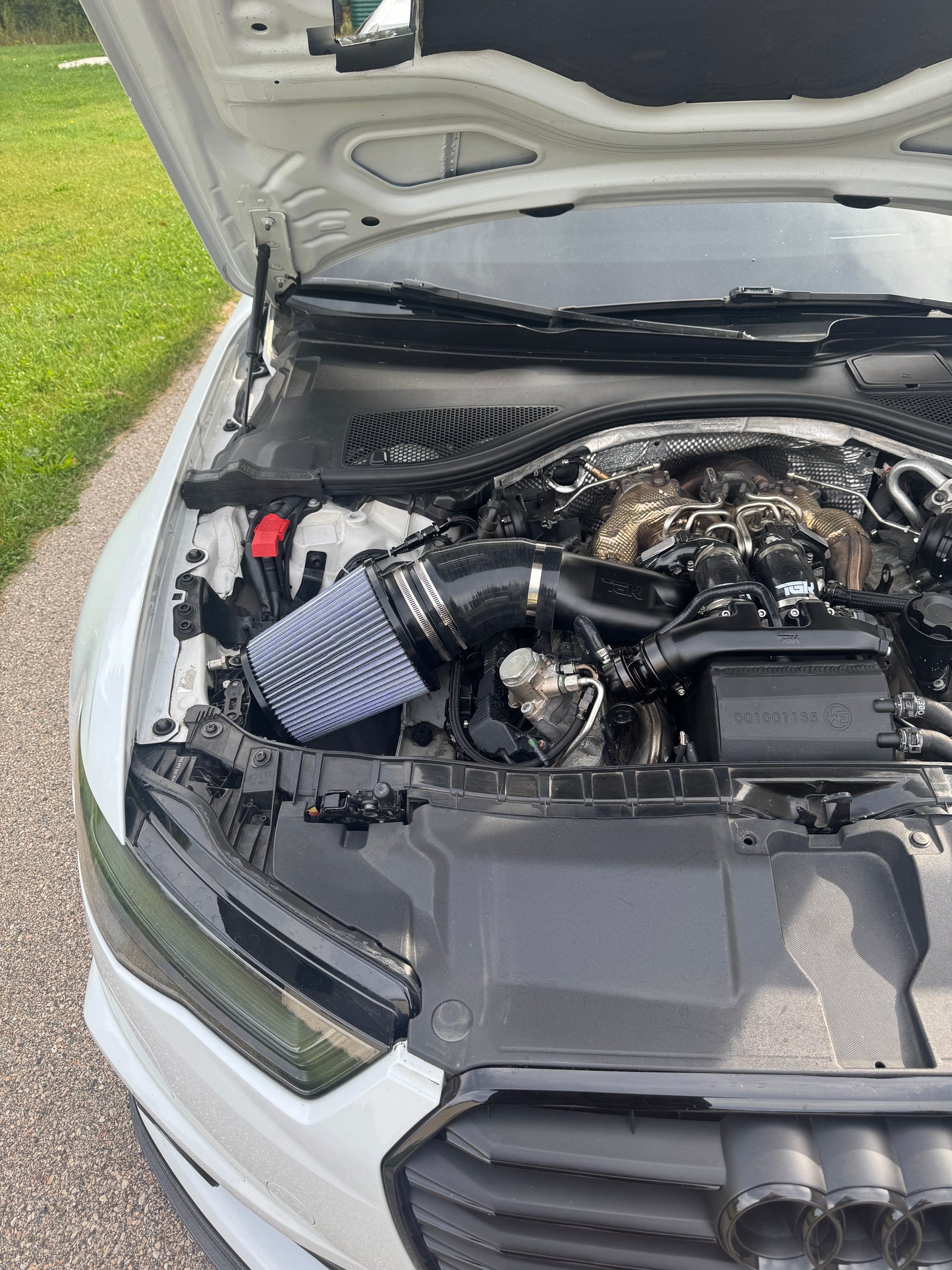TGK Motorsport Audi 4.0T Intake System - 5" Conversion - Audi C7/C7.5 S6/S7/RS6/RS7