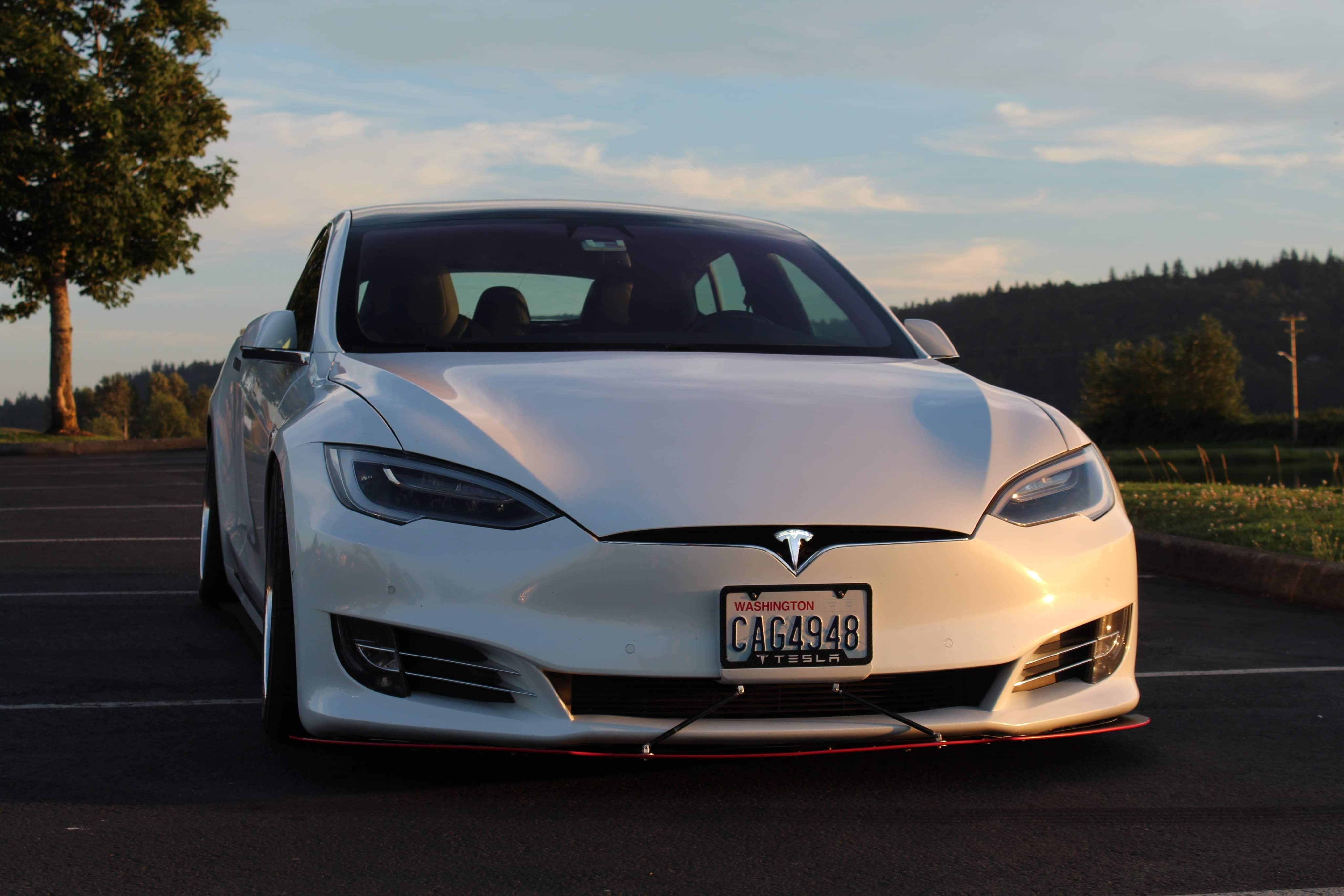 TGK Motorsport Tesla Dumpbox 2015 - 2016